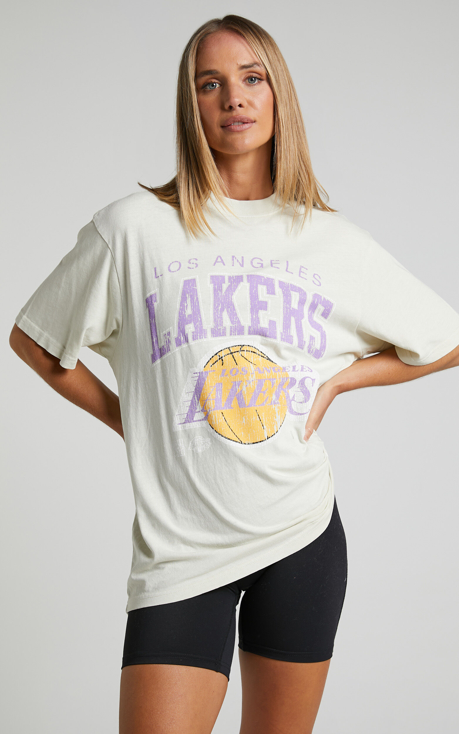Mitchell & Ness -Los Angeles Lakers XL ARCH TEE in Faded Khaki - L, GRN1, super-hi-res image number null