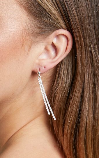 Manoyah Diamante Drop Earrings in Silver