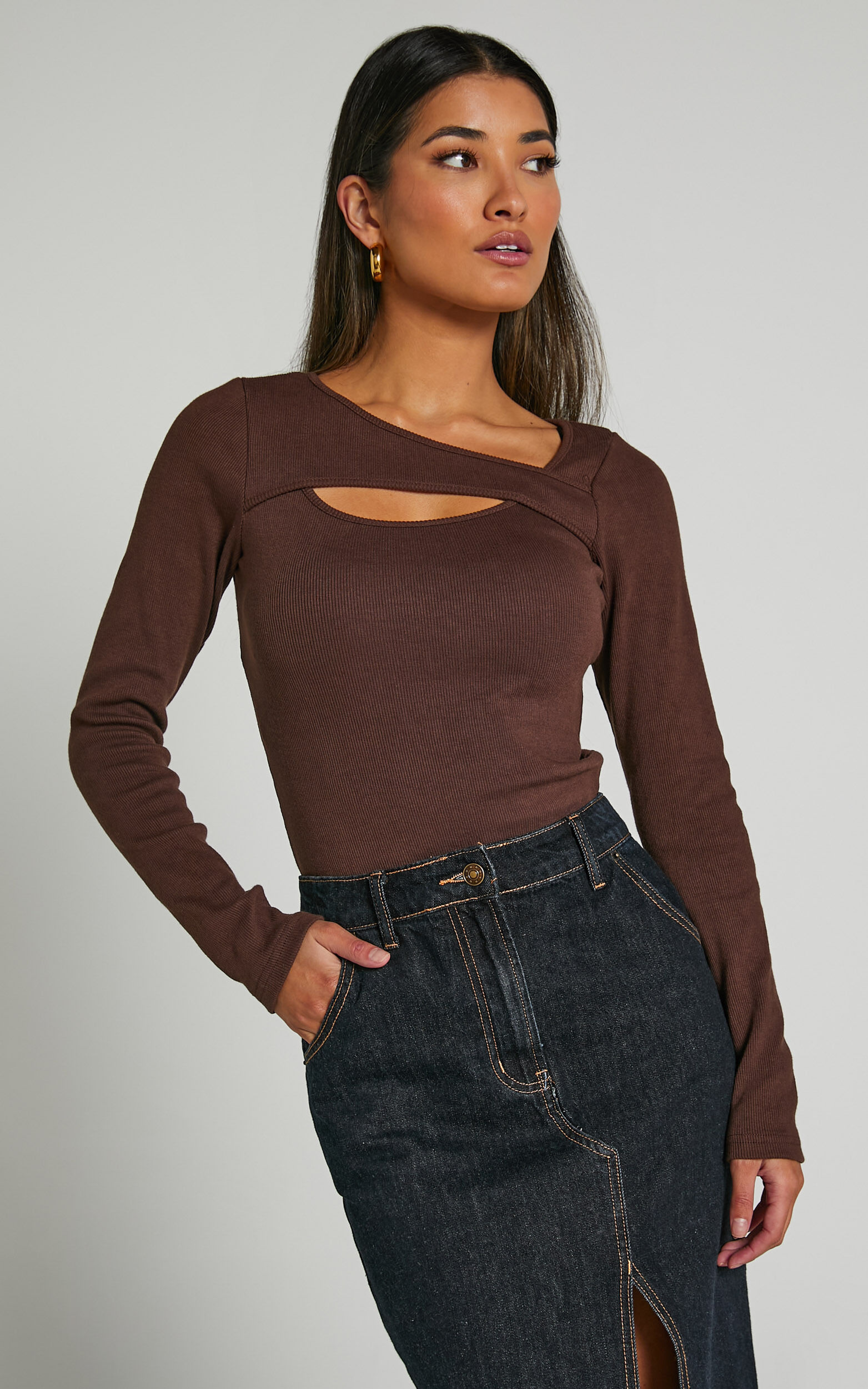 Remi Top - Long Sleeve Asymmetric Cut Out Top in Brown - 06, BRN1