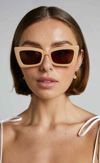 Peta and Jain - Gemini Sunglasses in Milky Nougat Frame / Brown Mono Lens