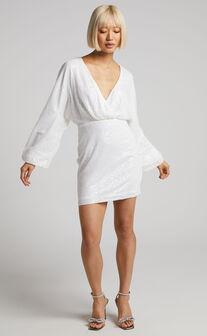 Erine Long Sleeve Sequin Dress in White