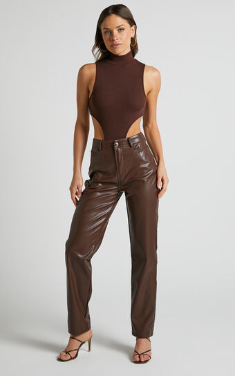 Dilyenne Pant - Mid Waist Straight Leg Faux Leather Pant in Chocolate