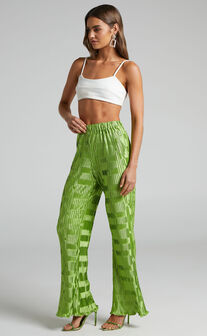 Greta Geometric - Mid Waisted Plisse Flared Pants in Green