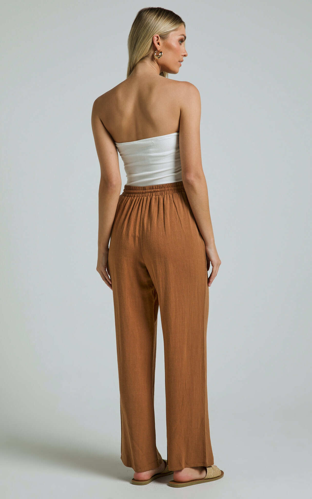 Kala Pants - Mid Waisted Relaxed Elastic Waist Pants in Tobacco