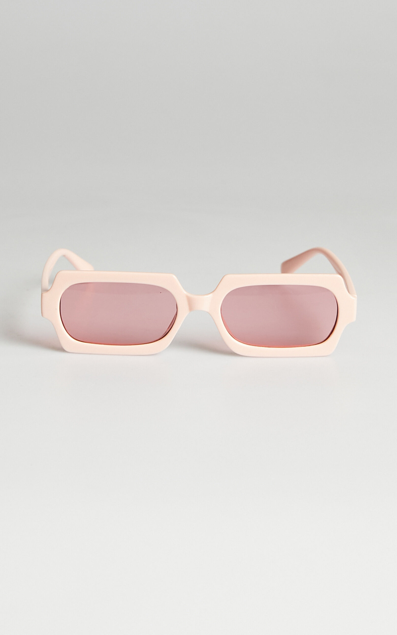 Keresen Sunglasses in Pink - NoSize, PNK1, super-hi-res image number null
