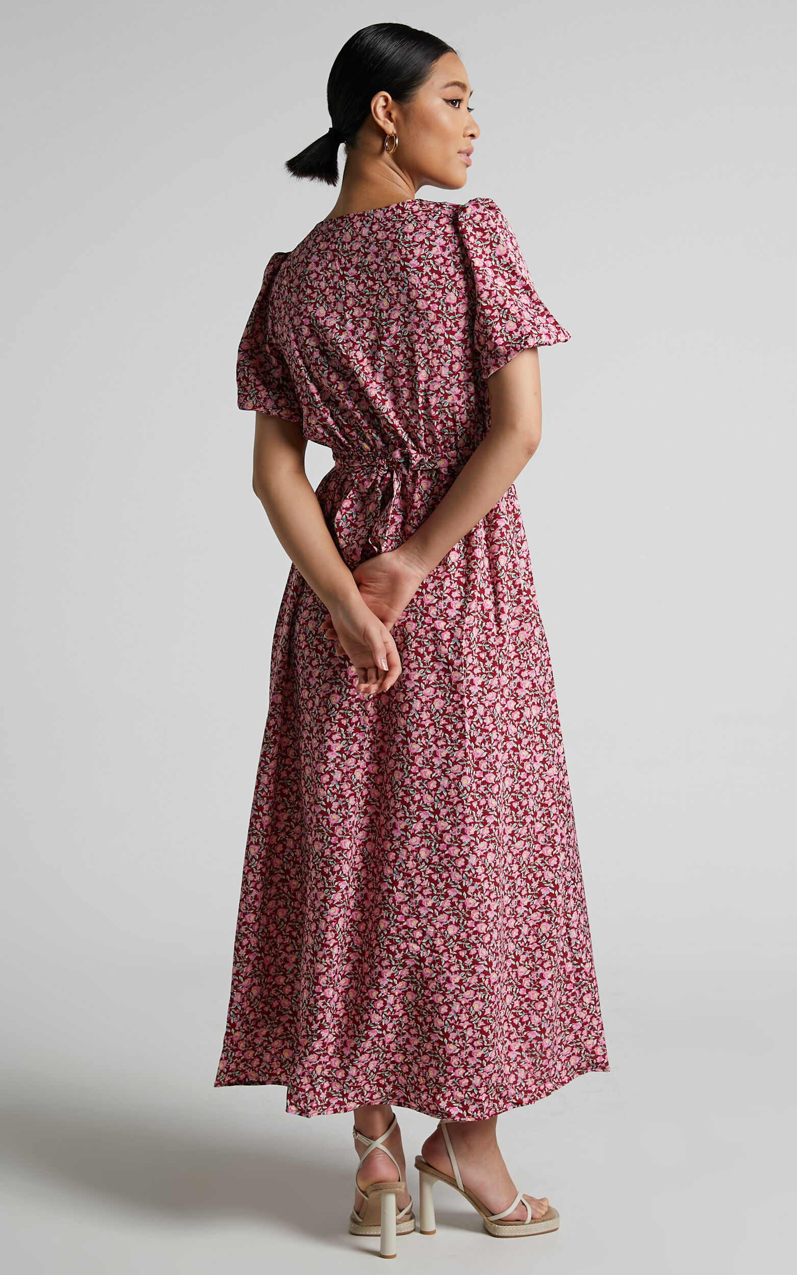 Glenda Midi Dress - Tie Up Short Puff Sleeve Dress in Red Floral ...