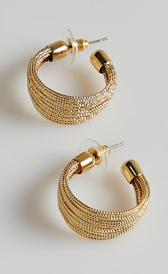 Claud Earrings in Gold