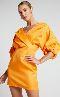 Anastasija Mini Dress - Off Shoulder V Neck Dress in Mango
