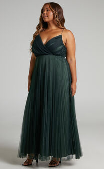 Allany Pleated Tulle Maxi Dress in Emerald