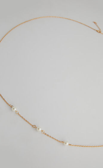Benzly Body Chain in Gold