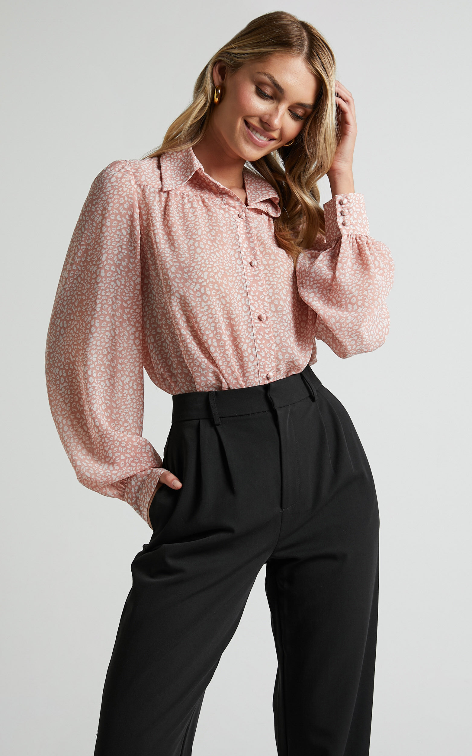 Milane Blouse - Collared Button through Long Blouson Sleeve in Pink & White Print - 04, PNK1