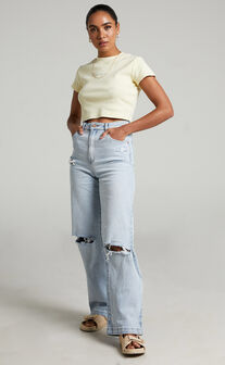 Abrand - 90's Crop Tee in Butter