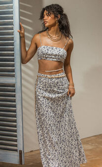 Amalie The Label - Maya Panelled Crop Top and Maxi Skirt Two Piece Set in Blue Porcelain Floral