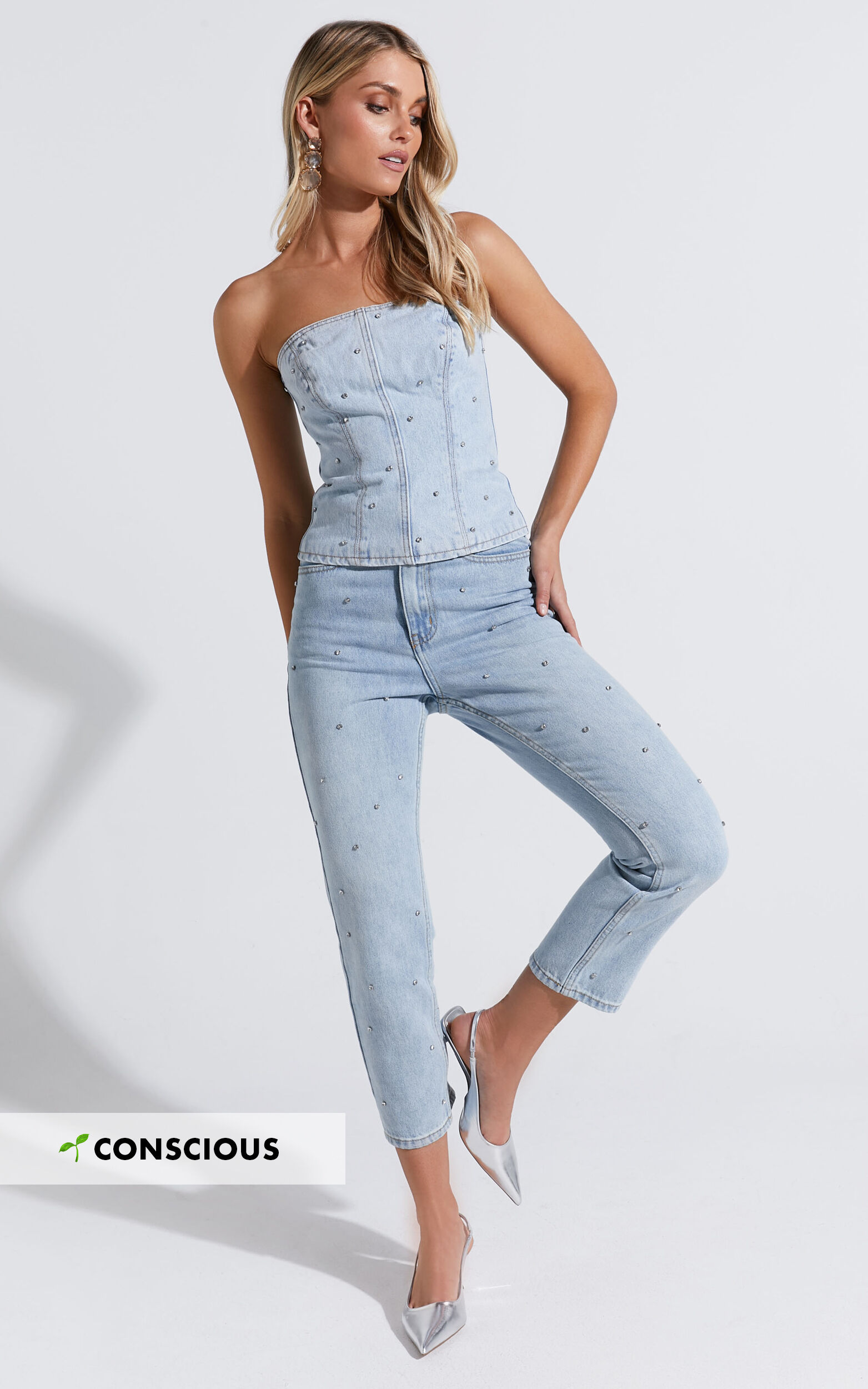 Maïa Boutique Dazzling Heart Rhinestone Denim Jeans | Stylish & Comfortable L