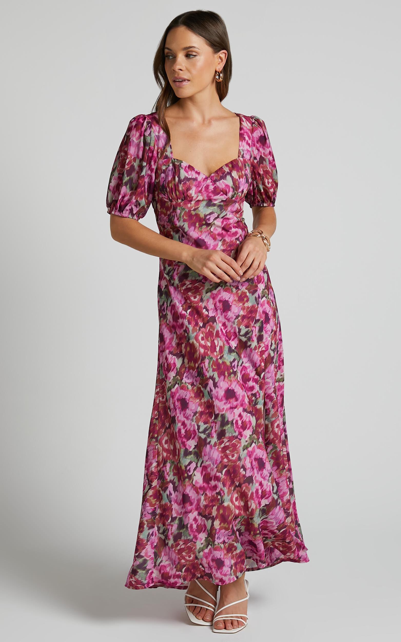 Lorie Midaxi Dress - Short Sleeve Cut Out Tie Back Dress in Violette Blur Floral - 04, PRP2