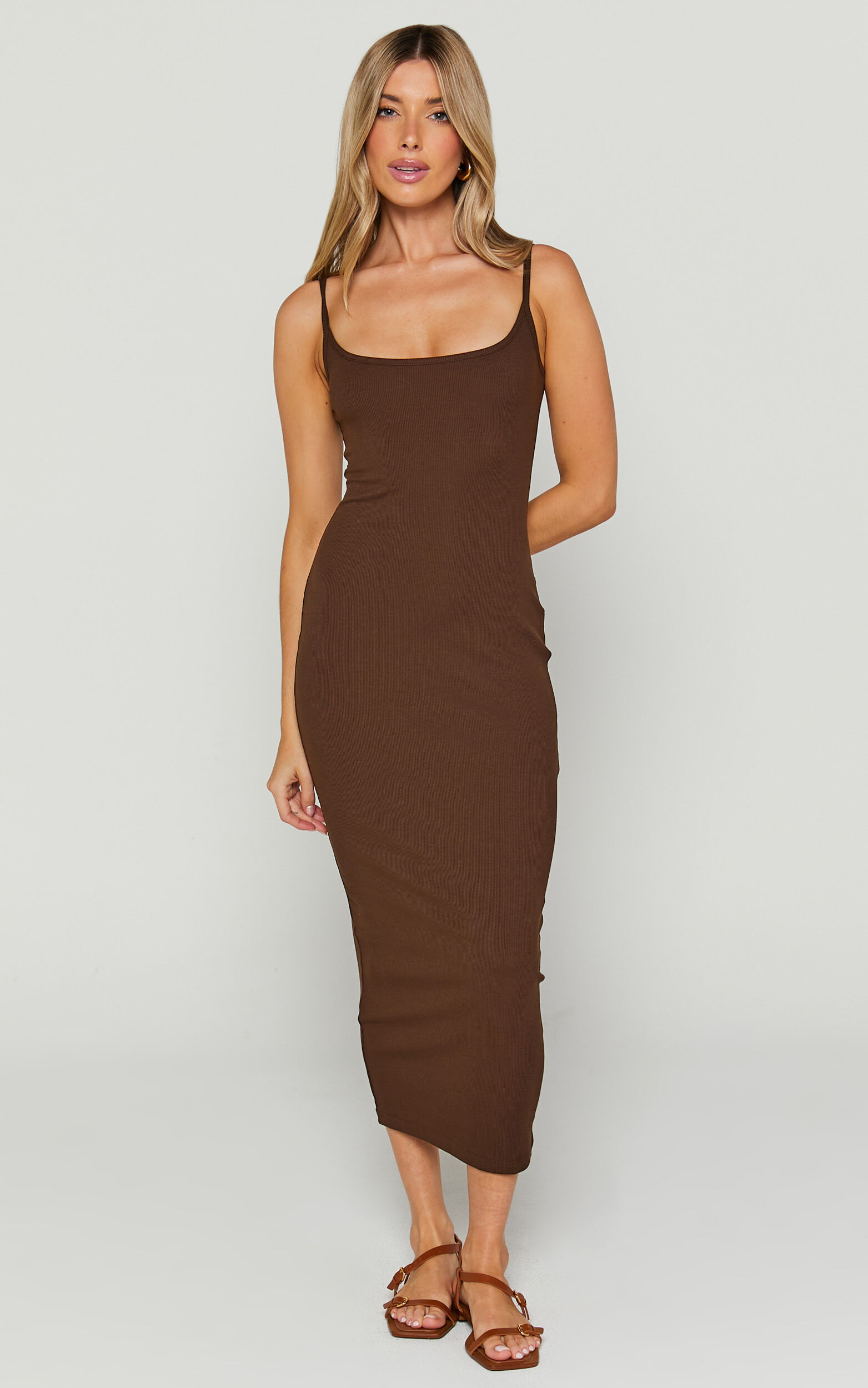 Reyneth Midaxi Dress - Low Back Bodycon Rib Dress in Chocolate - 06, BRN1
