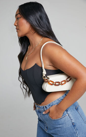 Shailene Chunky Chain Shoulder Bag in White