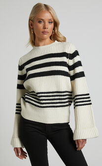 Pheney Sweater - Striped Crew Neck Knit Sweater in Cream and Black