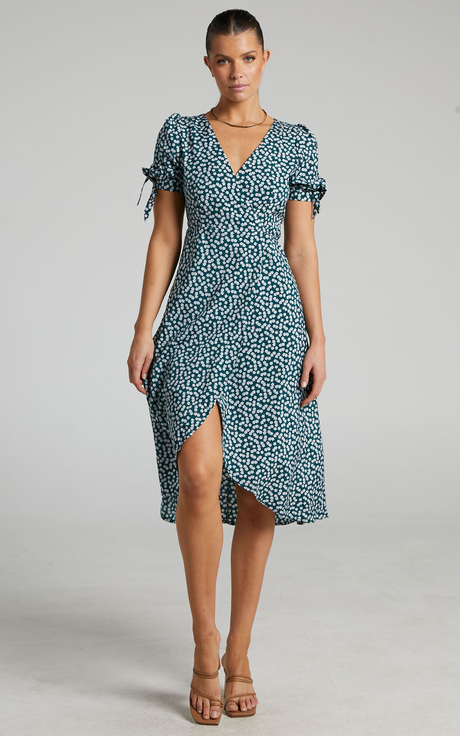 Dont Dream Its Over Wrap Midi Dress in Emerald Floral - 06, GRN1