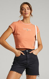 Lee - Piped Baby Tee in Coral gold