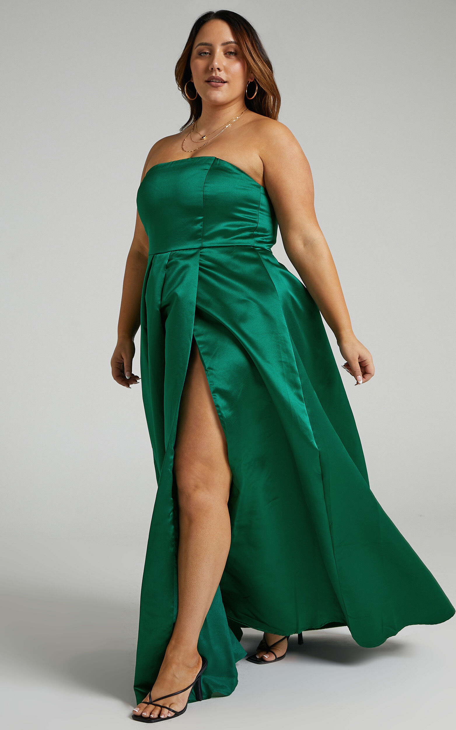 Queen Of The Show Strapless Maxi Dress in Emerald Satin - 04, GRN1, super-hi-res image number null