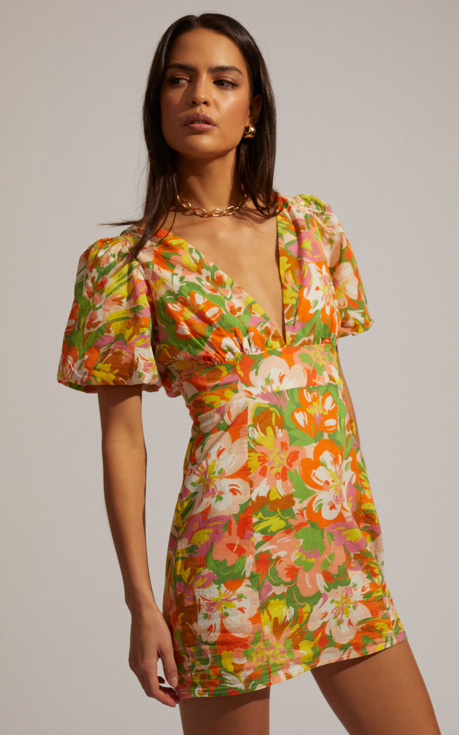 Taurina Short Sleeve Panelled Plunge Mini Dress in Candid Floral - 04, PNK1, super-hi-res image number null