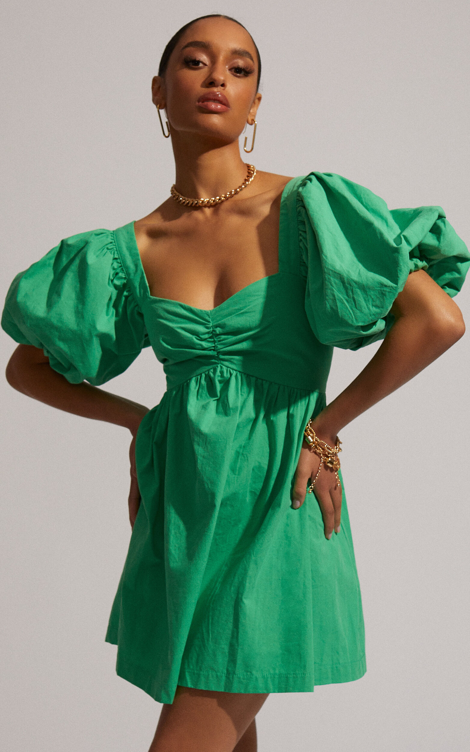 Vashti Mini Dress - Puff Sleeve Sweetheart Dress in Green | Showpo