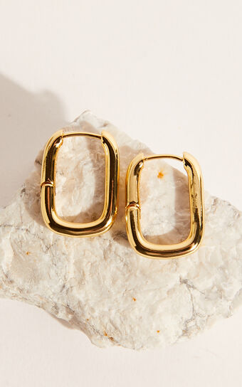Toni Earrings in Gold