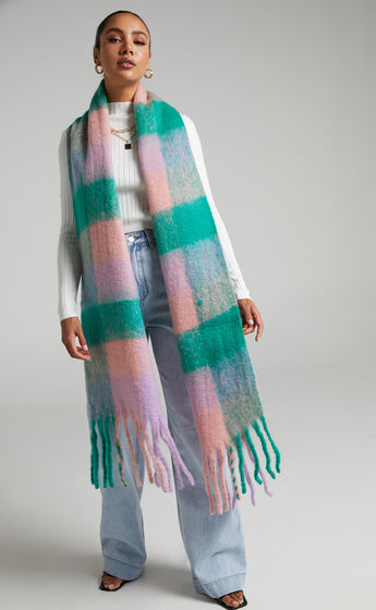 Samia Scarf in Pink/Green