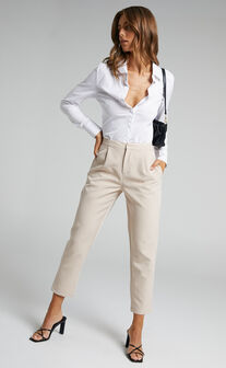 Damika Pants - Cropped Pin Tuck Pants in Beige