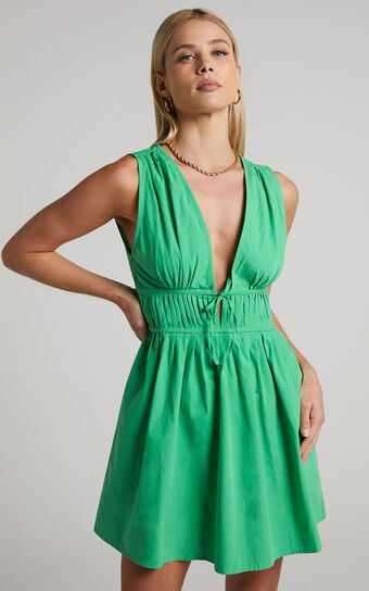 Haydie Mini Dress - Plunge Neck Pleat Detail Dress in Green