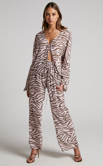 Aegir Relaxed Trousers in Wild Zebra