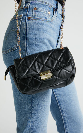 Rhianna Shoulder Bag - Chain Strap Quilted Bag in Black