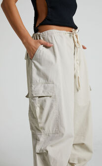 Utility Pant in Stone