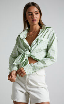 Madelyn Shirt - Relaxed Longline Shirt in Mint Gingham