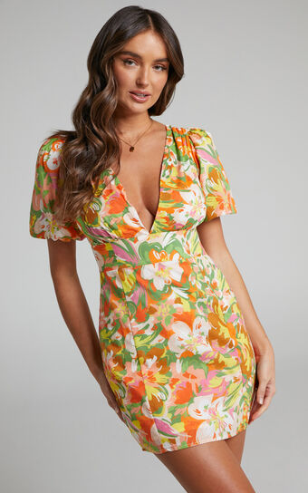 Taurina Short Sleeve Panelled Plunge Mini Dress in Candid Floral