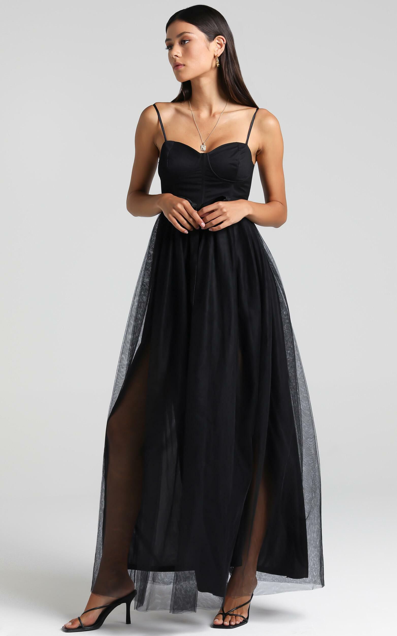 At The Altar Midaxi Dress - Bodice Dress in Black - 04, BLK1