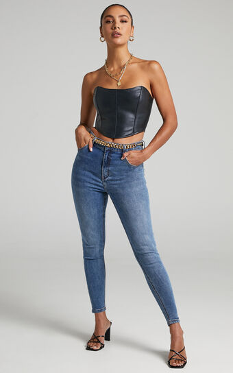 Lucilla Jeans - High Waisted Contour Fitted Denim Jeans in Blue