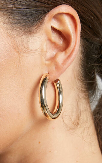 Aerwyna Chunky Gold Hoops in Gold