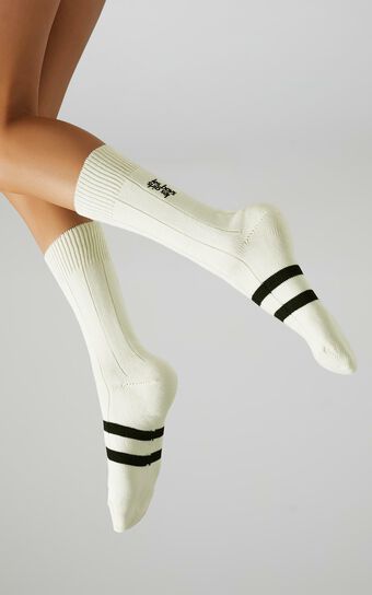 Les Girls Les Boys - Mid Calf Sock in Off White