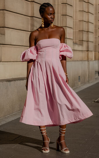 Geloe Structured Off Shoulder Puff Midi Dress in Pink
