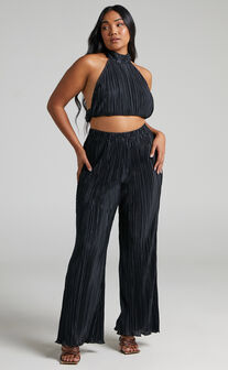 Beca High Waisted Plisse Flared Pants in Black
