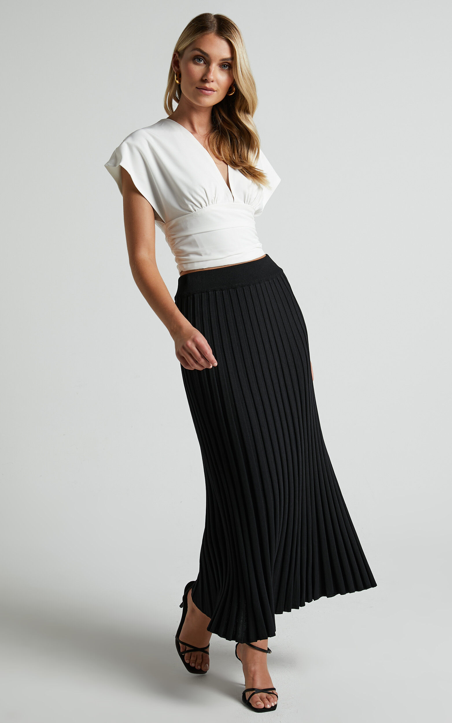 Hadid Midaxi Skirt - High Waisted Knit Skirt in Black - 06, BLK1