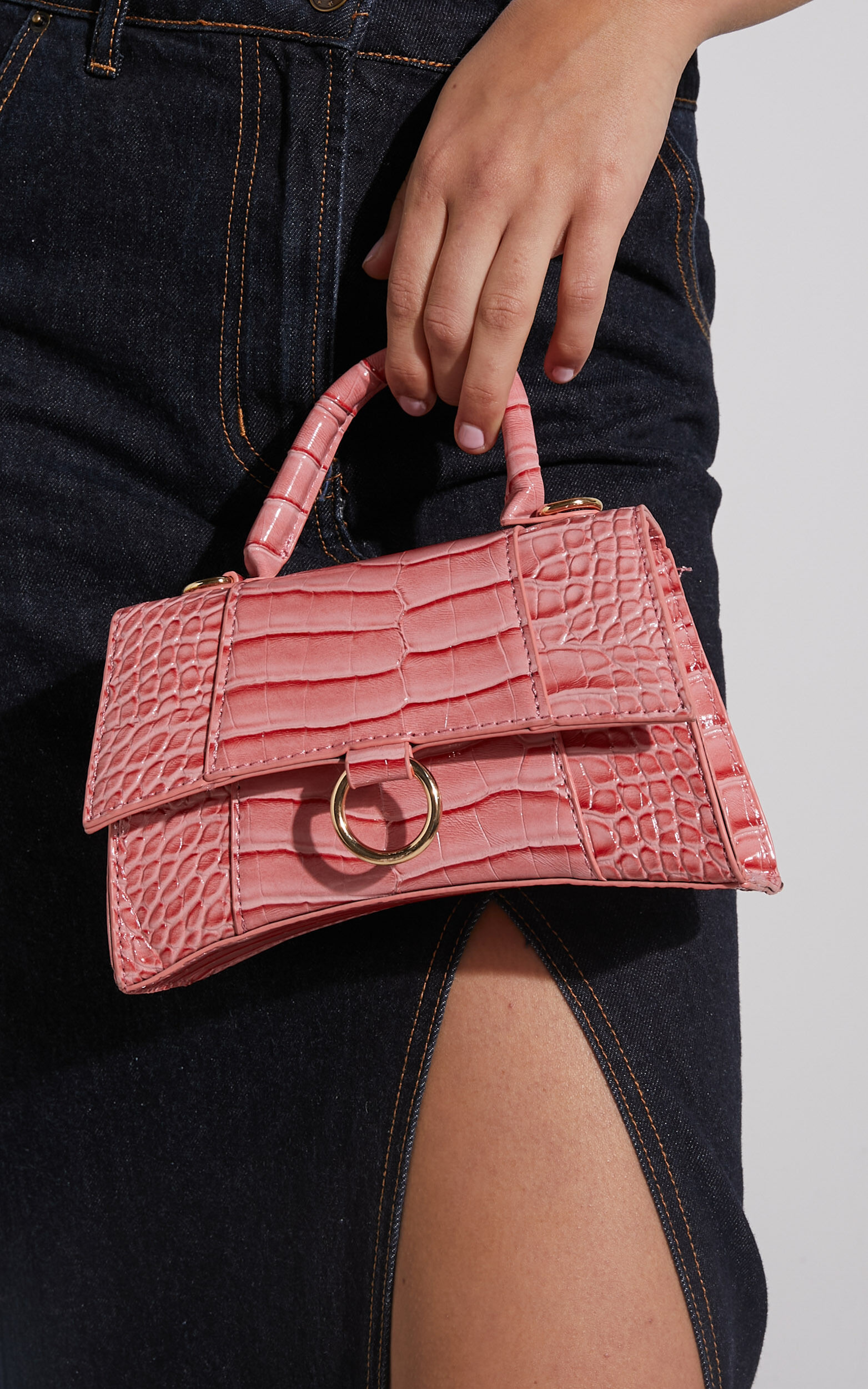 Fannie Bag - Croc Crossbody Bag in Pink - NoSize, PNK1