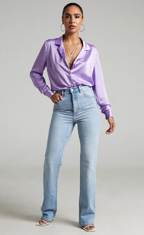 Tinna Longsleeve Satin Collared Button Up Shirt in Lilac