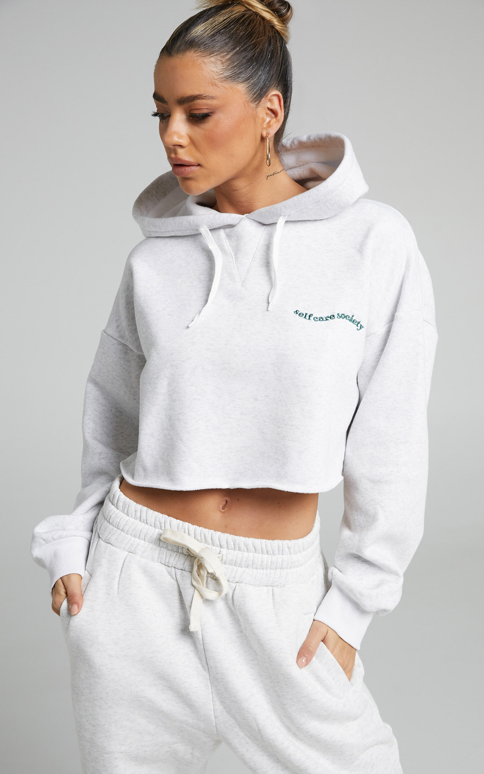 Sunday Society Club - Marianne Crop Hoodie in White Marle - 04, WHT1, super-hi-res image number null