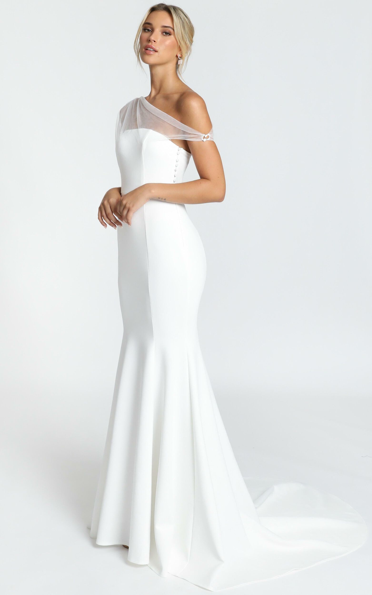 Put A Ring On It Gown - Asymmetric Mesh Shoulder Mermaid Gown in White - 04, WHT1