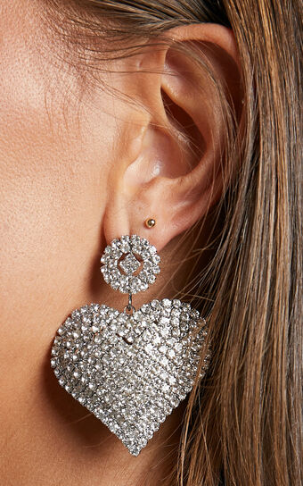 Praslin Diamante Heart Drop Earrings in Silver