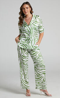 Zelda Short Sleeve Shirt and Pants Two Piece Set in Lime/White Zebra