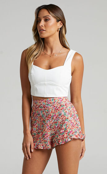 Rosiely Frill Shorts in White Floral